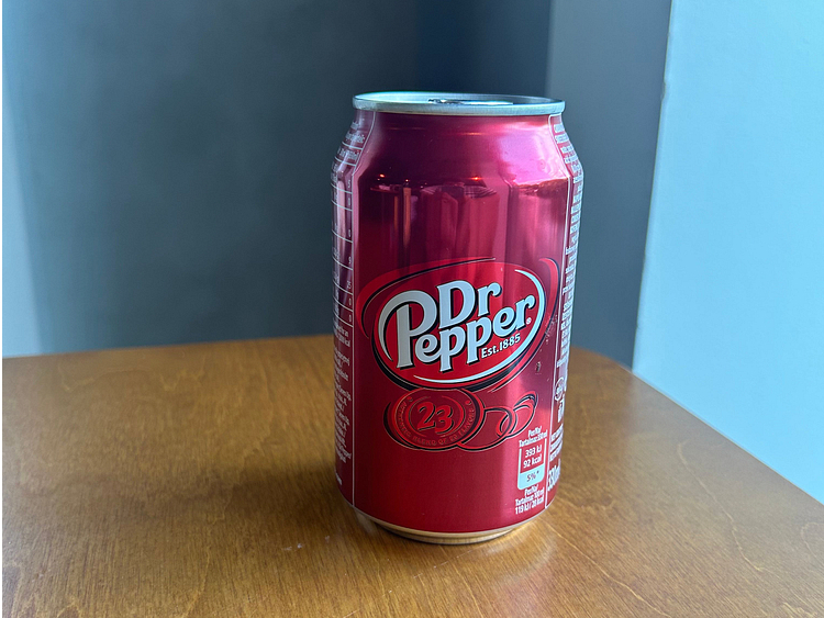 Dr Pepper (330ml)
