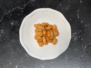 Квасоля в томатном соусі 