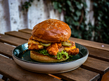CHICKEN BURGER