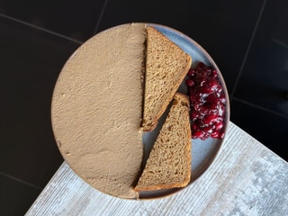 Печінковий паштет з журавлиною 