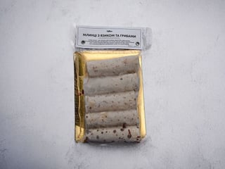 Млинці з язиком та грибами