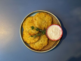 Деруни зі сметаною