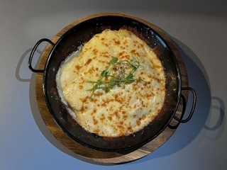 Деруни запечені з моцарелою