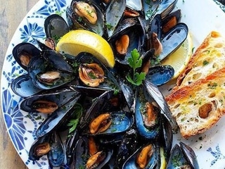 Cozze Al Vino Bianco