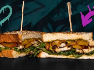 Halloumi sandwich