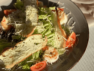 Салат Цезар з креветками