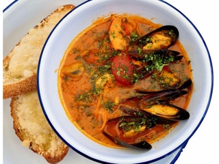 Tomato seafood soup 