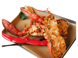 Lobster baked with creamy sauce and parmesan (whole) 