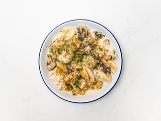 Seafood mix in creamy sauce