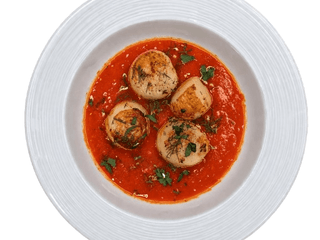Scallop meat in tomato sause 