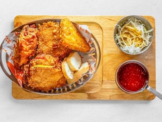 Seoul Fried Chicken tights S