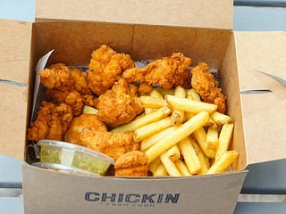 Chickin Nuggets Box