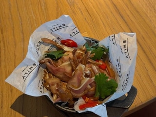 СВИННІ ВУШКА