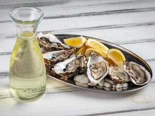ПІВ ДЮЖИНИ - устричний дегустаційний сет
