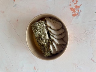 Schab pieczony w ziołach plastry 200 gram