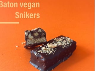 Wegański baton snickers