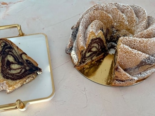 Babka marmurkowa z cukrem pudrem