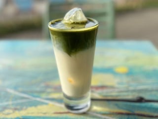 Ice matcha latte