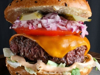 3. Burger Cochise