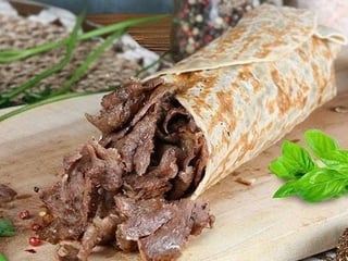 Tortilla samo mięso z sosem złotym