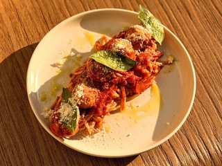 Спагеті з індичими мітболами