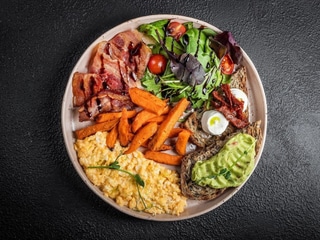 Великий сніданок з беконом