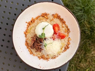 Вівсянка з томленою яловичиною