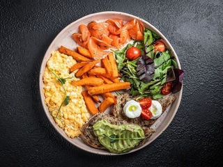 Великий сніданок з лососем