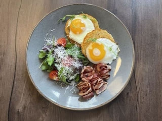 Український сніданок