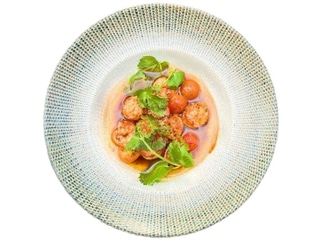 Tiger prawns in garlic&chili with brown butter served with sourdough bread