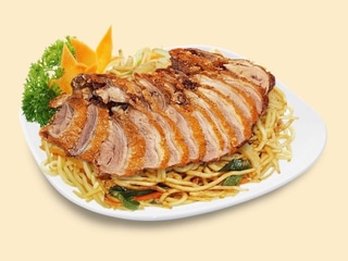 16. KŘUPAVÁ KACHNA S NUDLEMI