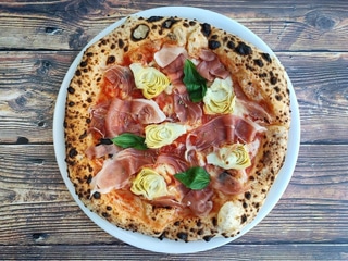 Pizza CRUDO E CARCIOFINI