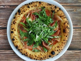 Pizza CRUDO E RUCOLA