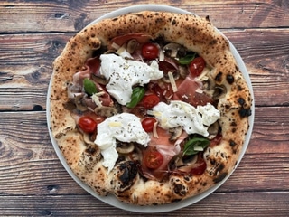 Pizza TARTUFO, CRUDO E BURATA