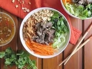 Bún bò Nam Bộ
