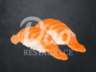S10 - Sushi losos nigiri 2 ks