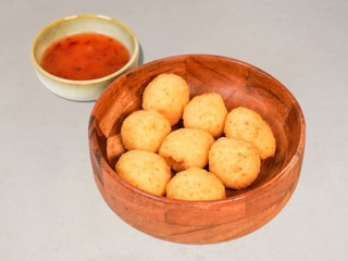 Crispy Cheese Balls