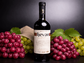 IJEVAN RED