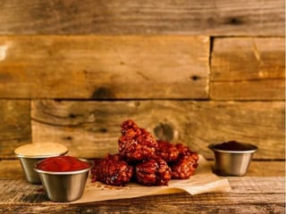 Crispy BBQ chicken wings