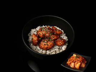 Sweet chilli chicken s rýží