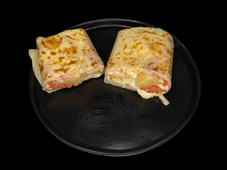 “Hawaii” rolka 🍍🥓🧀