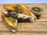 Birria Hovězí Sandwich