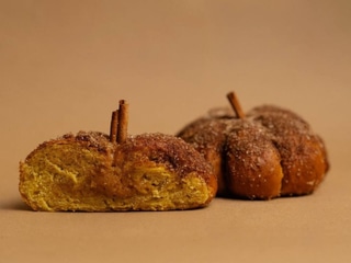 Caramel pumpkin bun