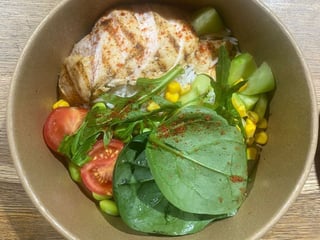 Боул з курячим філе