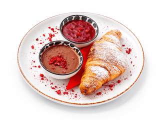 CRUASÁN CON CHOCOLATE 