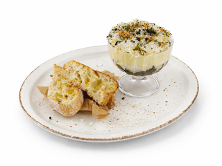 HUEVOS EN VASO TRUFADOS