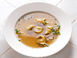 CHICKEN BROTH JUST LIKE AN ITALIAN GRANDMA'S
