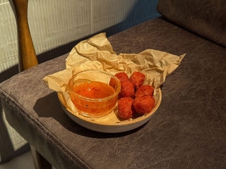 Сирні нагетси з хабанеро