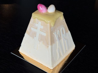 Паска сирна карамельна