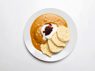 Domácí hovězí svíčková na smetaně od paní Hornyákové